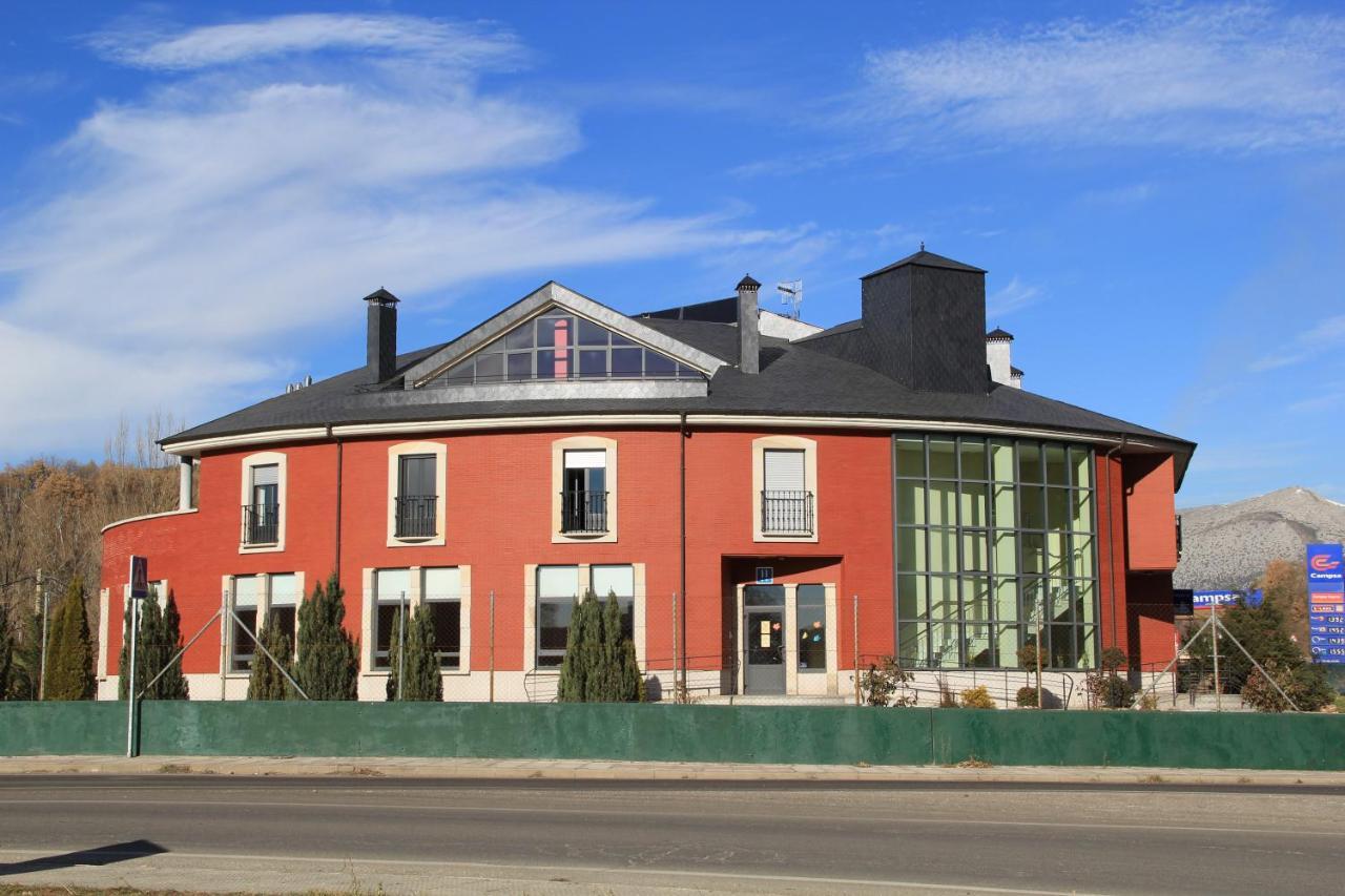 Hotel Tremazal Guardo Exteriér fotografie
